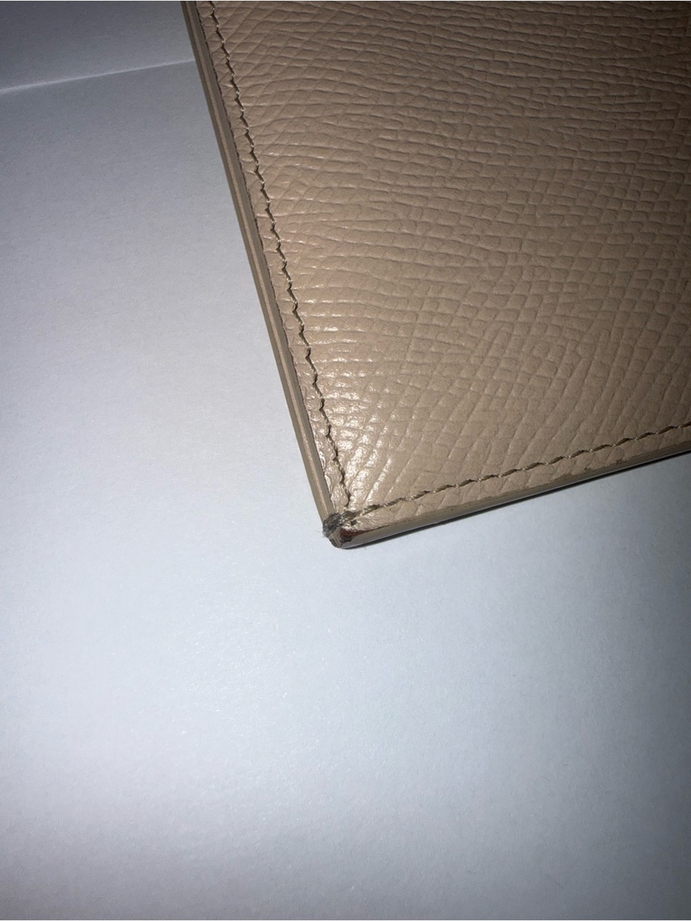 🔥 AUTHENTIC CÉLINE Grained Leather Large Strap Wallet | - Picture 8 of 16